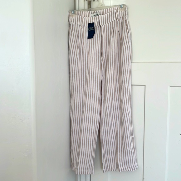 Abercrombie & Fitch Pants - Abercrombie trousers